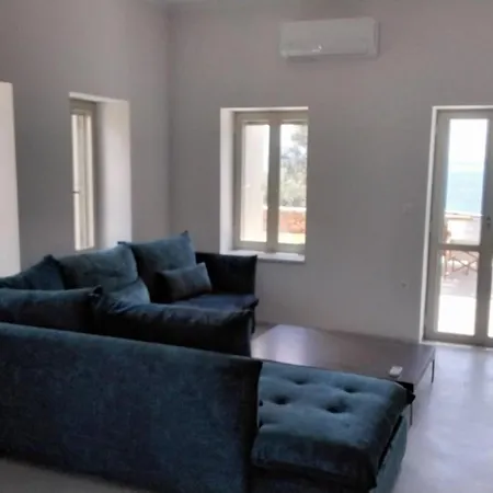 Bay View Mani Peninsula Дом отдыха