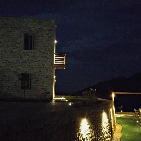 Bay View Mani Peninsula * Skoutarion