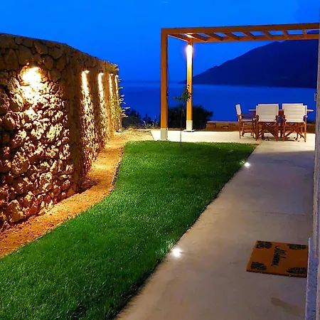 Дом отдыха Bay View Mani Peninsula Скутарион